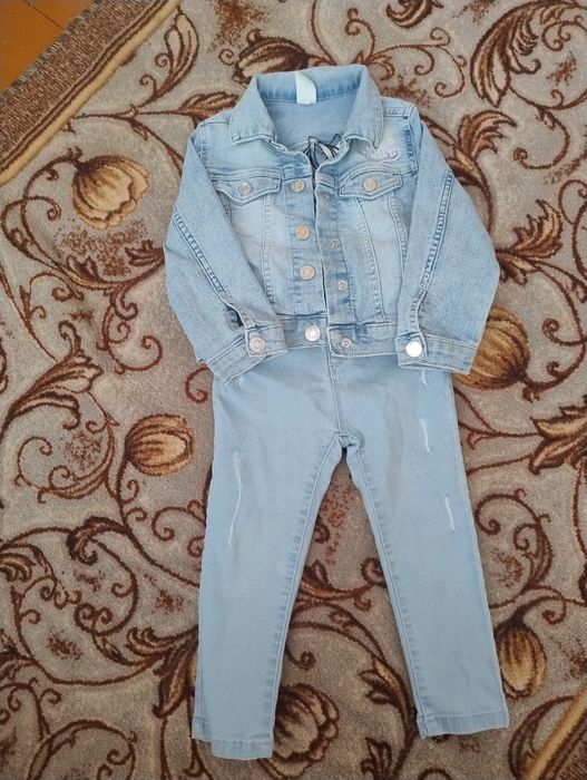набір на дівчинку джинсовий піджак та джинси