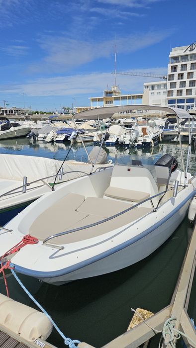 Barco usado Beneteau *OPORTUNIDADE SÓ ATÉ DIA 15 MAIO*