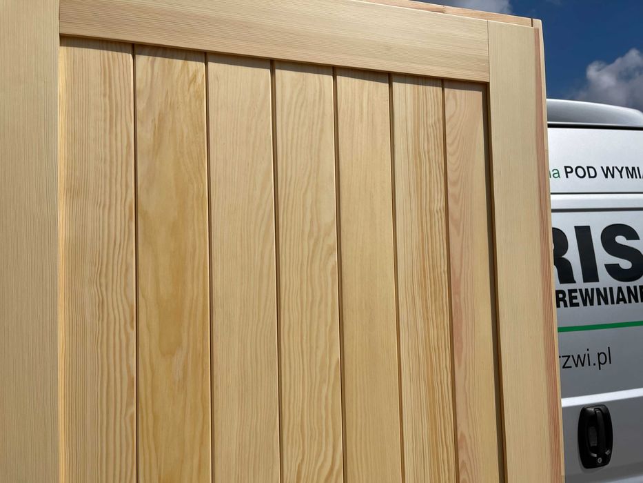 Drzwi drewniane sosnowe lakierowane  Na wymiar OD RĘKI CAŁA POLSKA