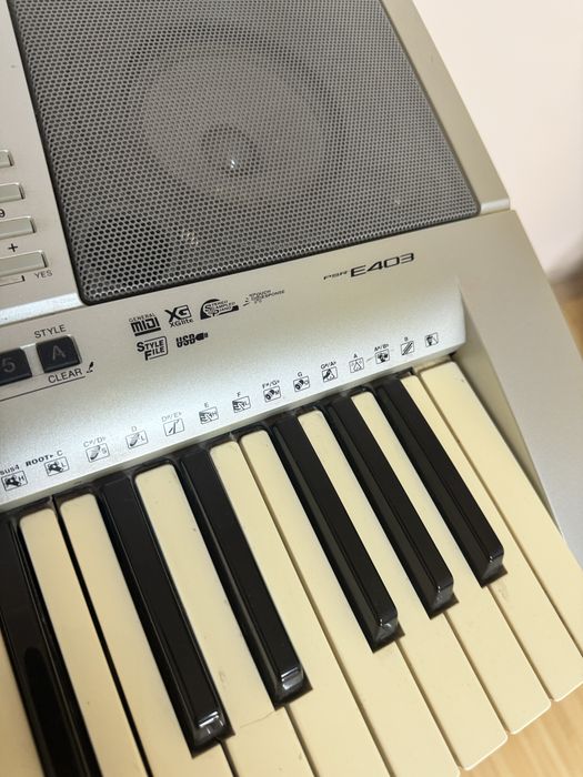 yamaha psr e403 - Купить музыкальные инструменты - Цена на OLX.ua