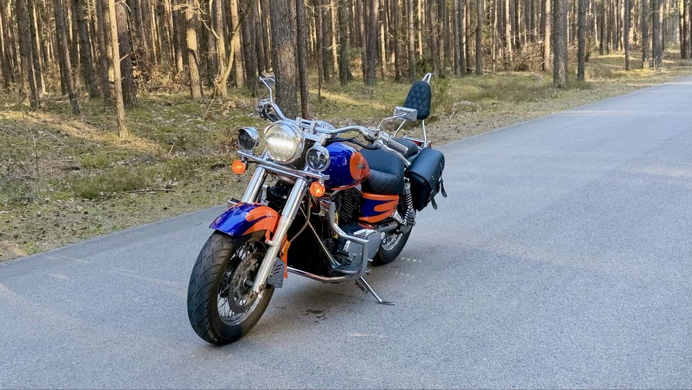 Kawasaki Vulcan VN 1500 COBRA  Classic
