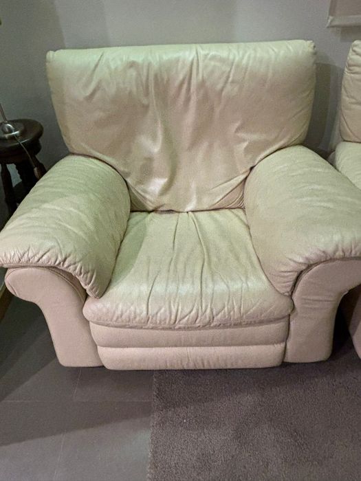 Sofá em pele Divani Divani