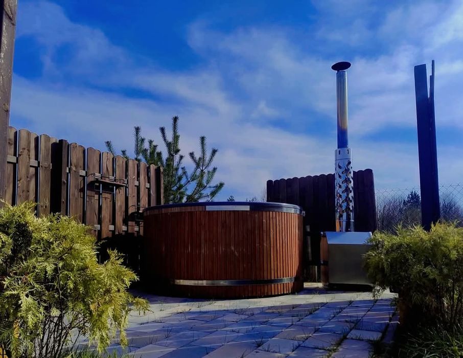 DOMek na odludziu nad jeziorem JEZIORSKO na wynajem, bliźniak