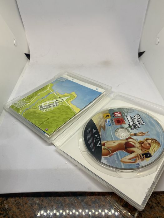 Gra GTA 5 grand theft auto V PS3 Sony Play Station ps3 pudełkowa