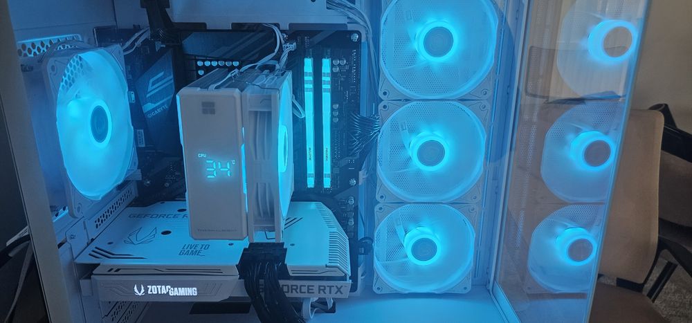 PC Gaming Ryzen 5 5600X RTX 3070 32gb RAM 2,5tb ssd+hdd