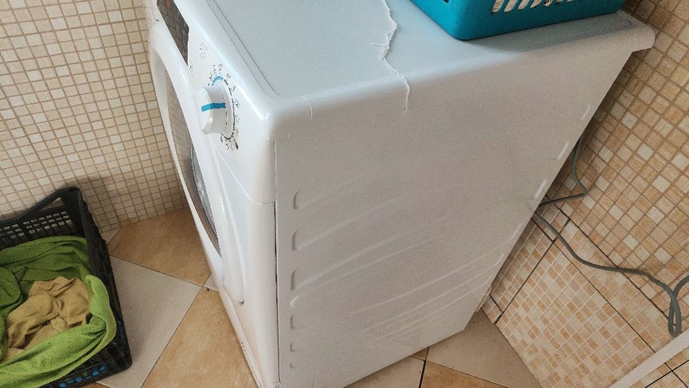 Máquina secar roupa nova em caixa igual a esta