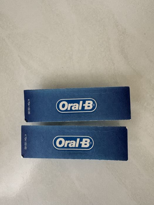 електрична зубна щітка Braun Oral-B