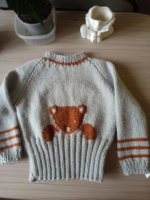 Sweter dla dziewczynki ta chłopaka