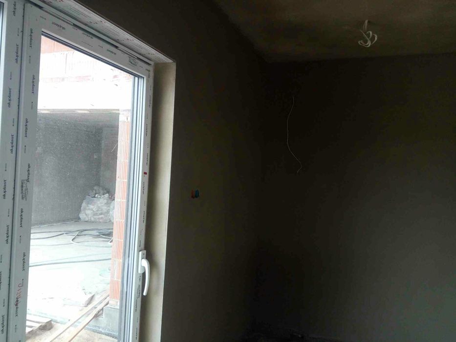 Tynki maszynowe cementowo wapienne, szpachlowanie