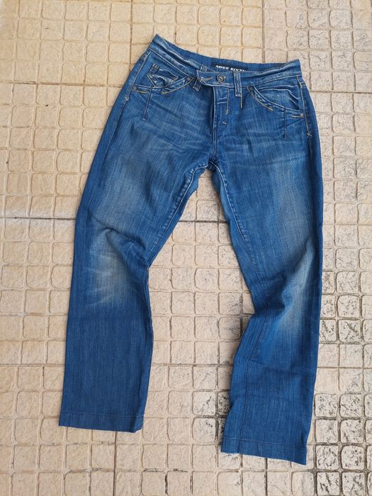 Calças ganga miss sixty
Ótimo estado
Tamanho 30