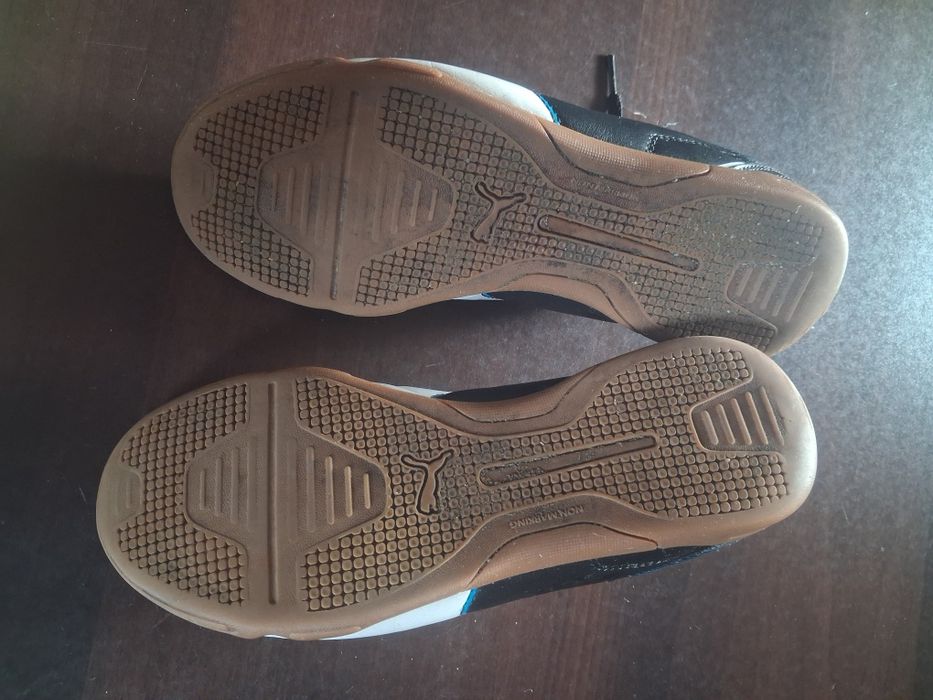 Buty halówki  Puma 38
