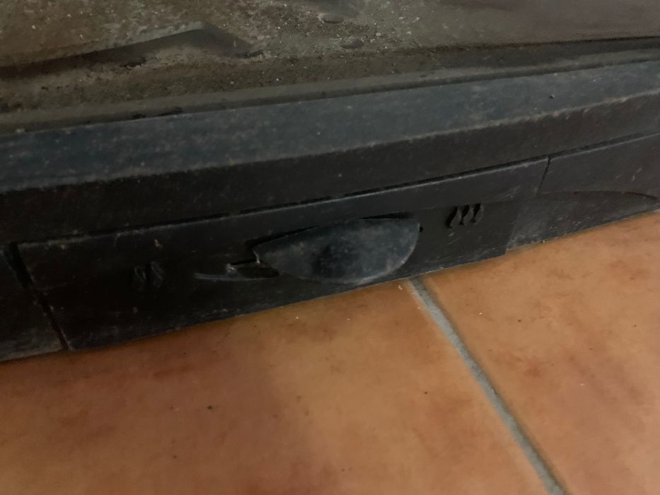 Lareira em ferro em bom estado