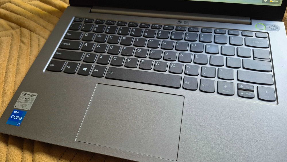 Lenovo ThinkBook 14 G2 | i5-1135G7 | 24GB RAM | 1TB SSD | Win 11 Pro | Bateria 99%