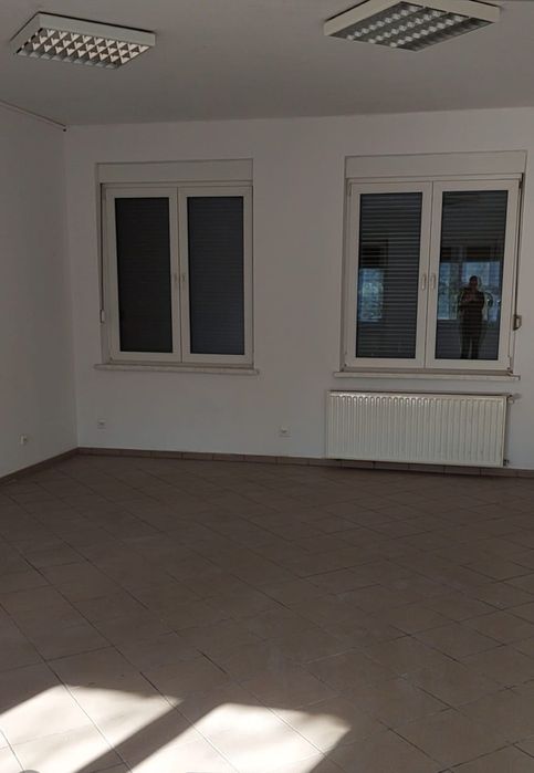 Lokal na wynajem 100m2 centrum Mosiny