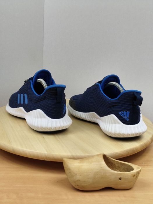 Buty r. 35 Adidas Fortarun damskie do biegania