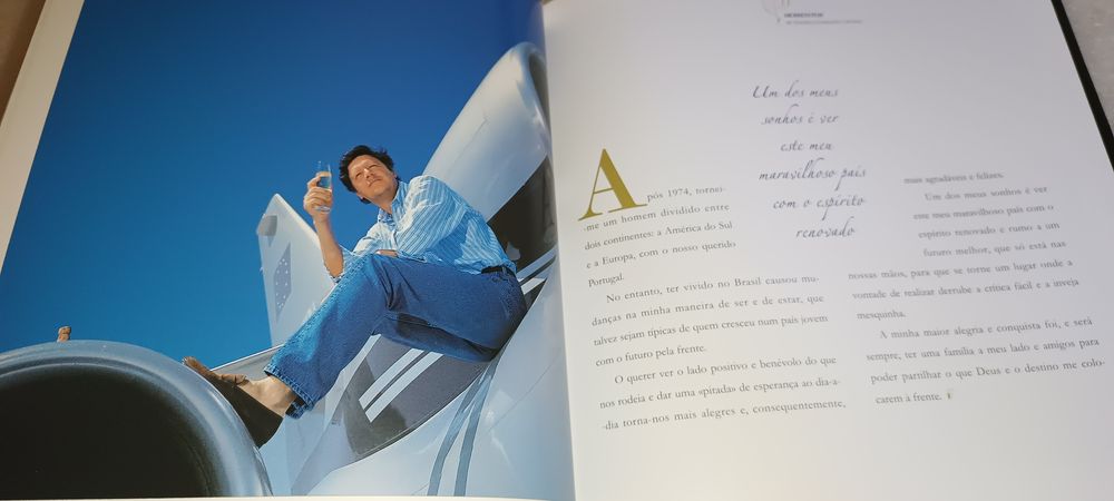 Livro Momentos De Alegria, Conquista E Sonho