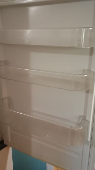 Холодильник indesit
