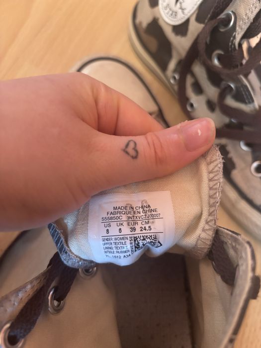 Конверсы леопардовые converse