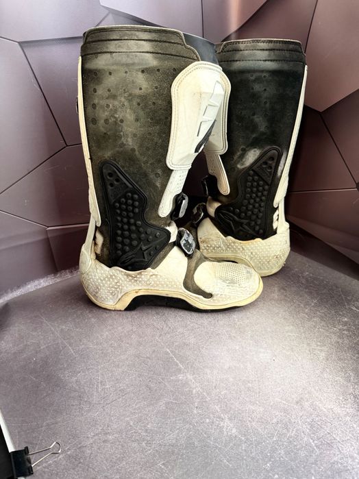 Мотоботи крос єндуро Leat Alpinestars Fox Sidi Gaerne SG12 O’Neal Tech