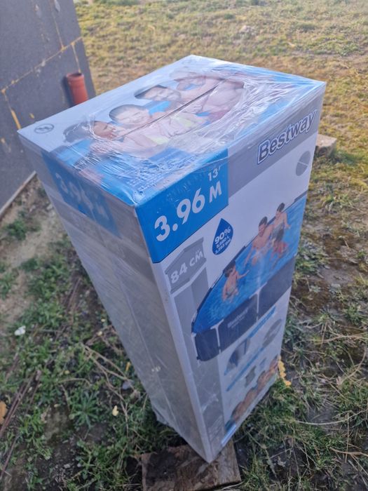 Basen Bestway z Pompą Zestaw basenowy Bestway Steel Pro 3,96 x 84 cm
