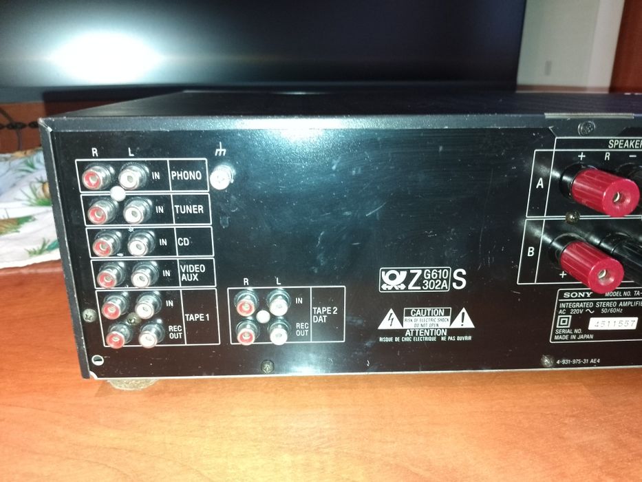 Усилитель Sony  TA-F411 R.