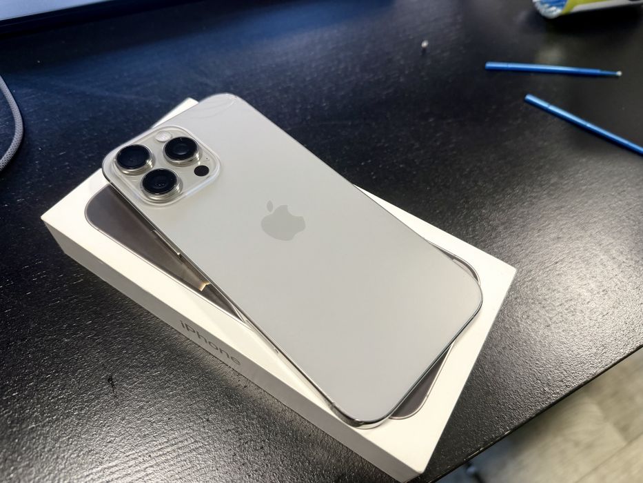 Apple Iphone 16 pro max 512 silver 95%