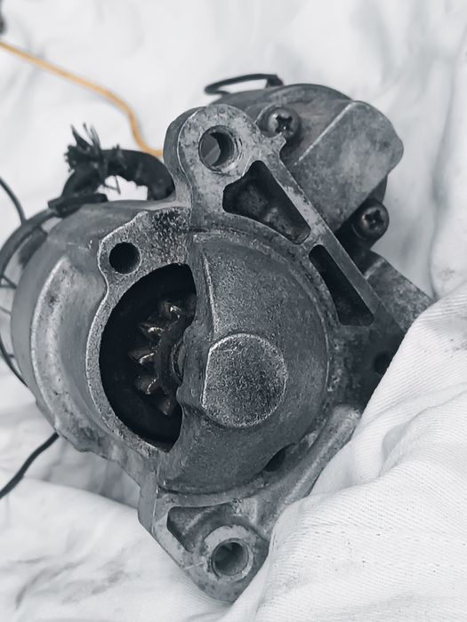 Продам стартер на Митсубиси цена символическая продам по ненадобностью