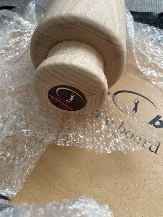 Wonky Board Balance Board – New with Non-Slip Mat