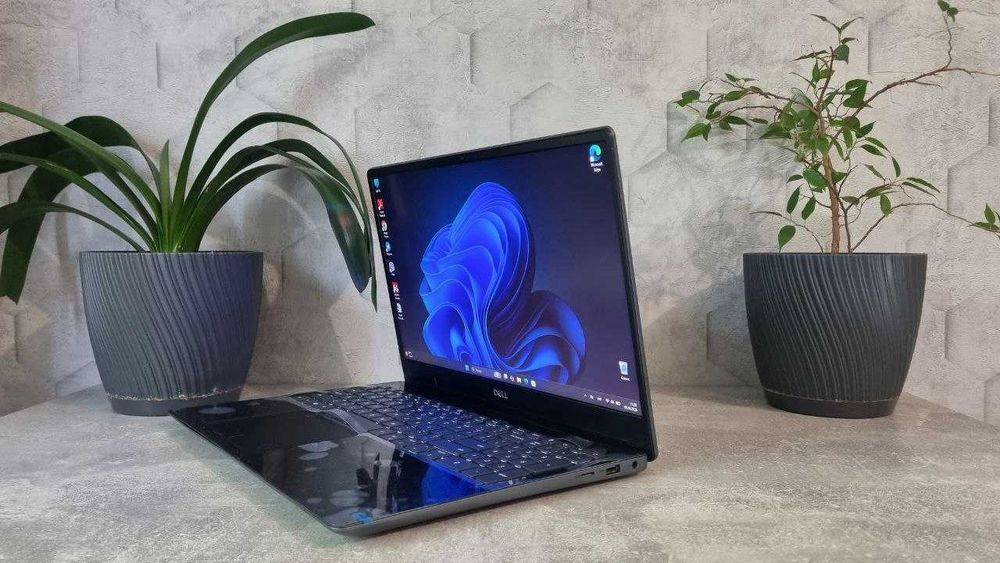 Ігровий Dell VOSTRO 7500 I7-9750H DDR4-16 SSDm2-512gb RTX 1650-4GB
