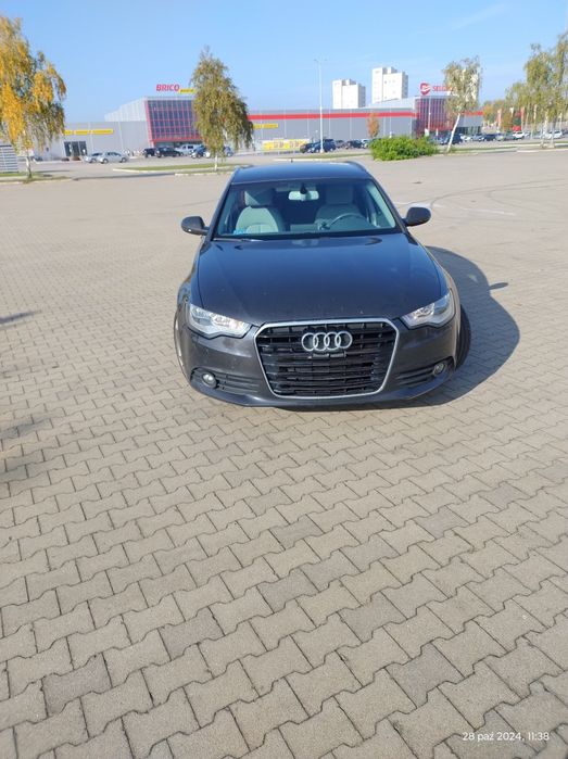 Audi A6 Avant