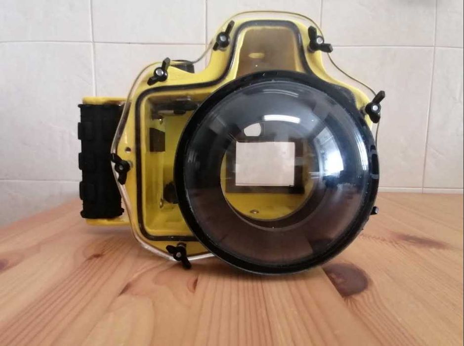 Vendo caixa estanque SPL + Canon 7D