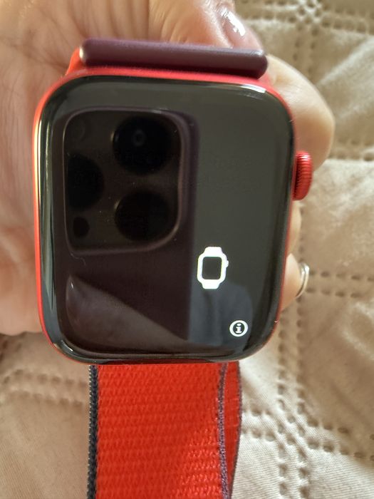 Apple Watch series 6 44mm Red Aluminum Cel