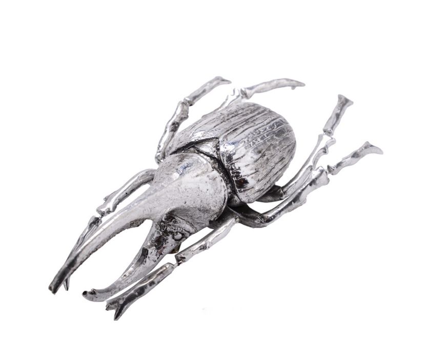 Peça decorativa - escaravelho prata