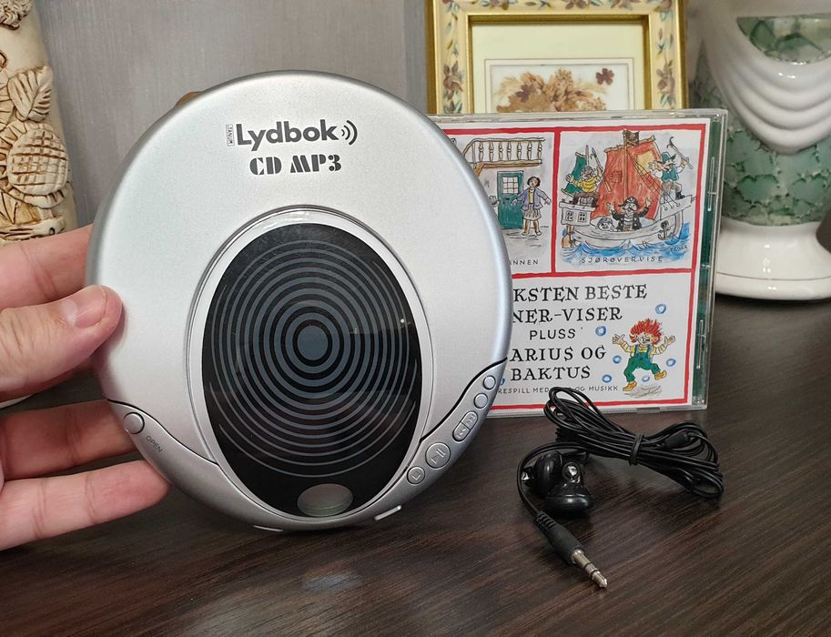Портативний CD/MP3 плеєр Lydbok Tanum (Норвегія) — Стан Нового + Подарунок!