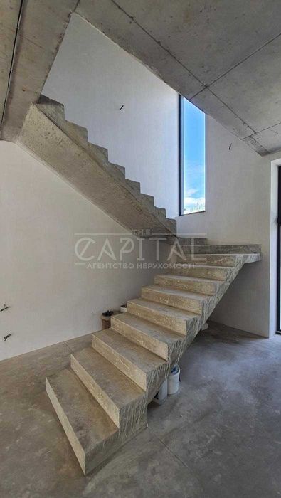 Продаж / Будинок / 290 м2 / Віта-поштова / вул Озерна