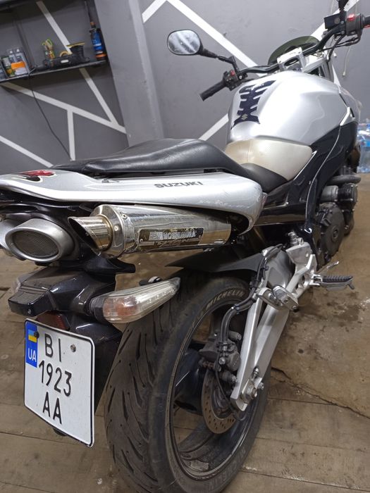 Продам Suzuki gsr 600