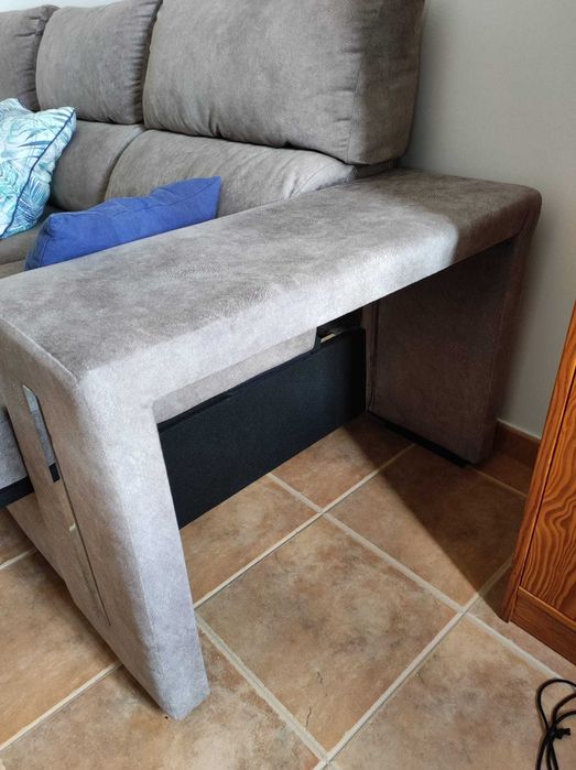 Oportunidade: Chaise longue cinzento reclinável e com arrumação