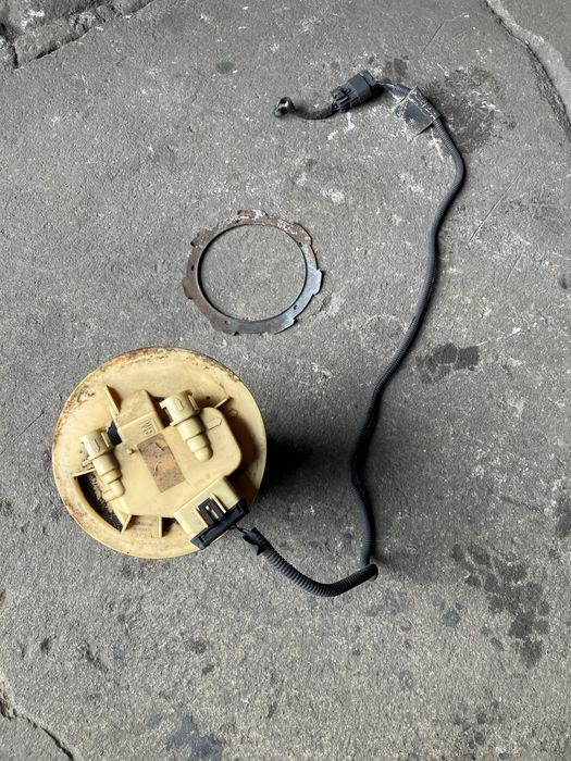 Opel Signum - pływak czujnik poziomu paliwa