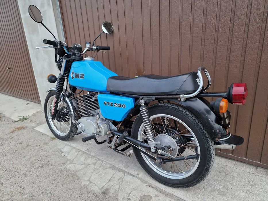 MZ ETZ 250 Ładna z DE Niebieska 83 rok