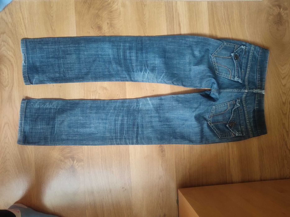 Spodnie jeansowe damskie proste rozmiar XL dobre na S