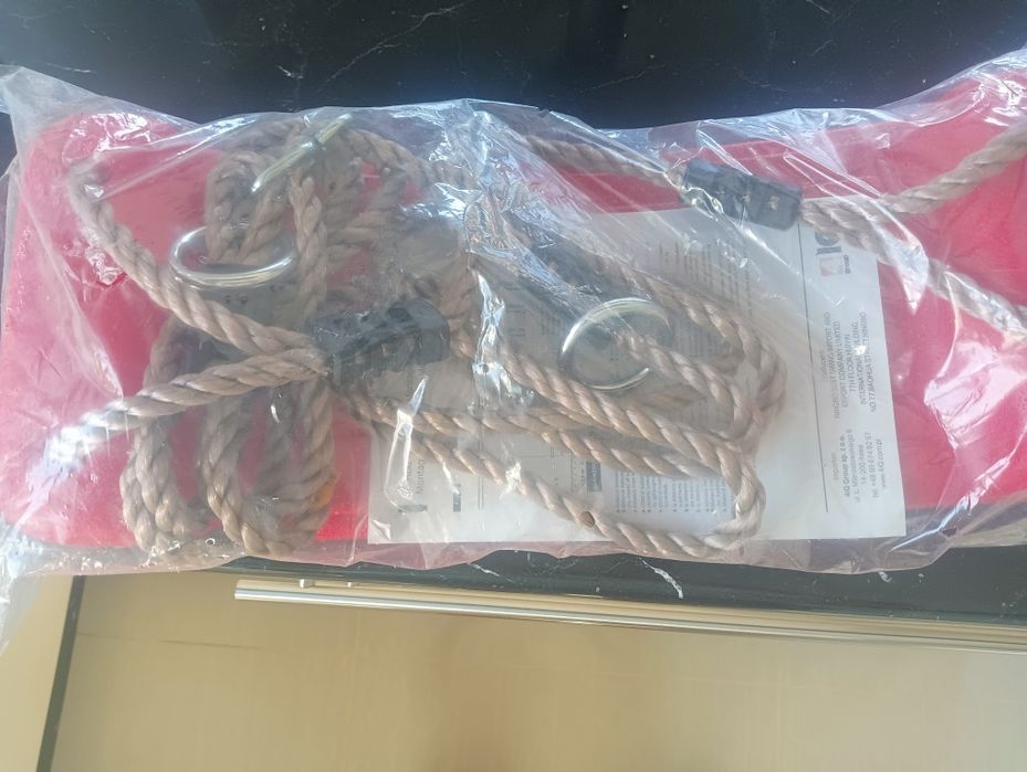 Huśtawka deska czerwona