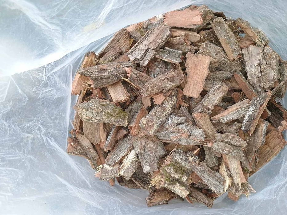 Кора дубова суха для ландшафтного дизайну чи мульчування