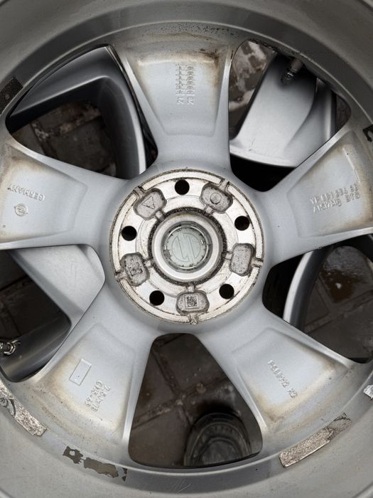 R18 5/108 j7.5 et49 d65.1 Opel Grandland X. Ford Fusion Escape Mondeo