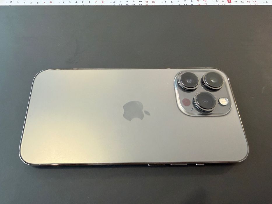 iPhone 13 Pro 256GB - Ótimo estado