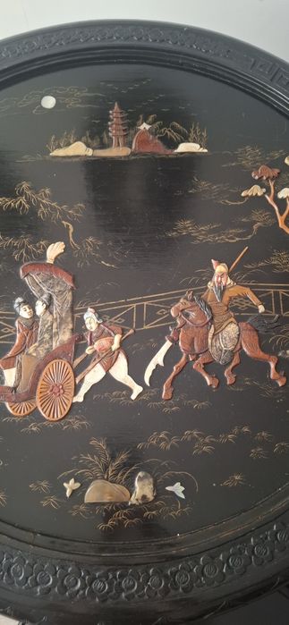 Mesa chinesa madeira com 4 banquinhos