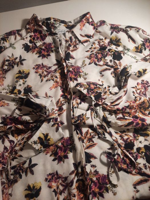 Wiosenna bluzka w kwiaty oversize  Simplicity L 100% wiskoza