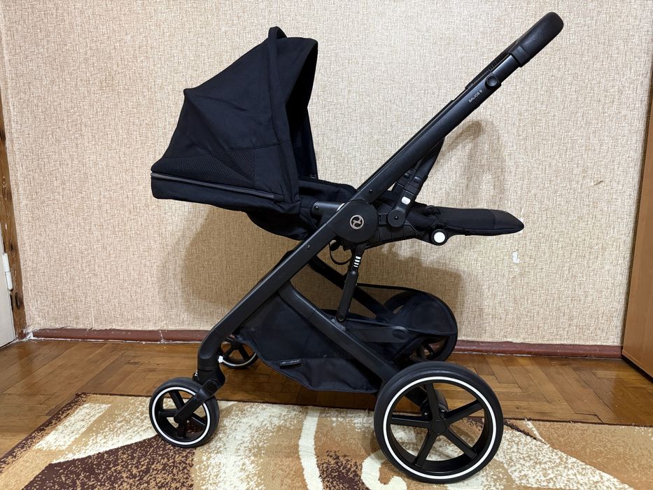 Коляска Cybex Balios S Lux Moon Black