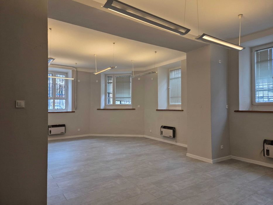 SBM Ognisko II wynajmie lokal użytkowy 59 m² – Warszawa, Ochota (ul. Raszyńska / Dantyszka)