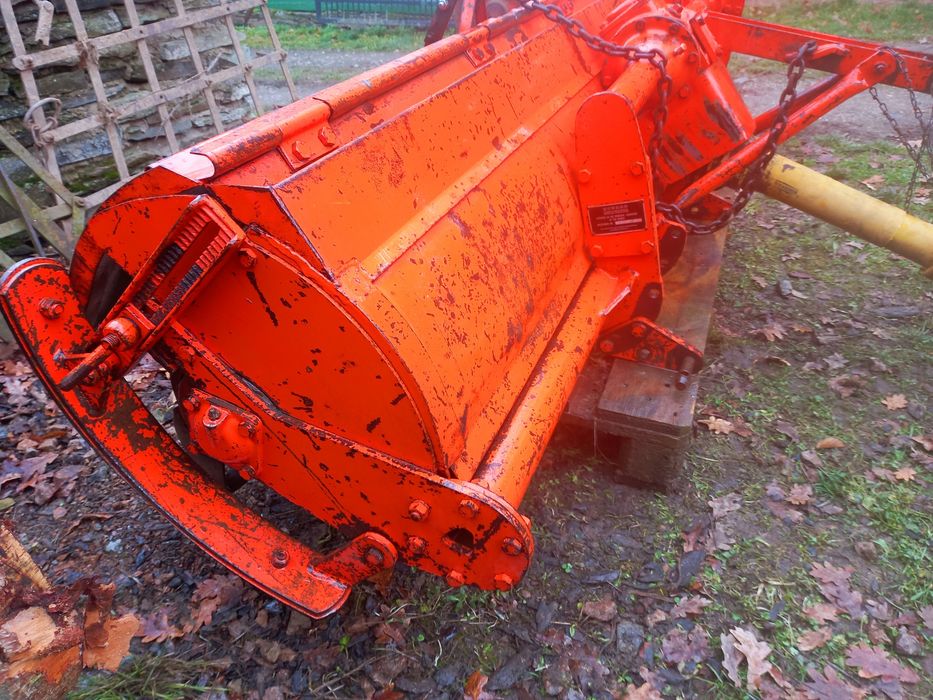 Glebogryzarka Howard 1.8 metra  180 m