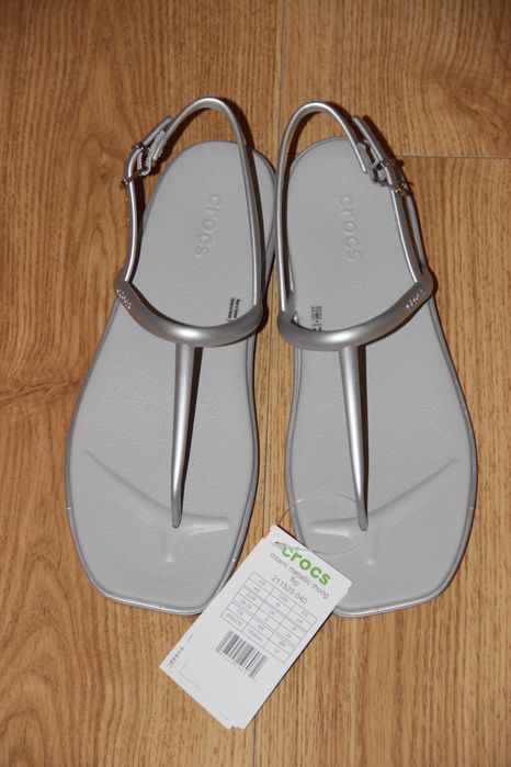 Жіночі босоніжки сандалі Crocs Miami Thong Flip W6, W7, W8